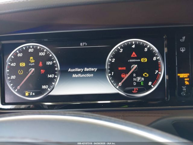 WDDUG8CB6FA102310 Mercedes-Benz S 550