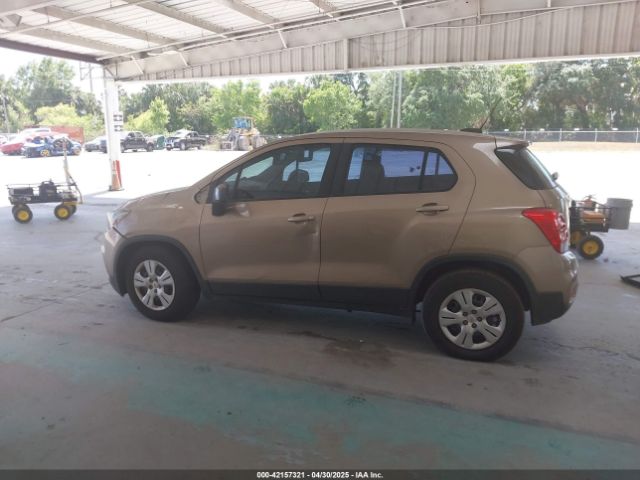 3GNCJKSB7JL340536 Chevrolet TRAX LS