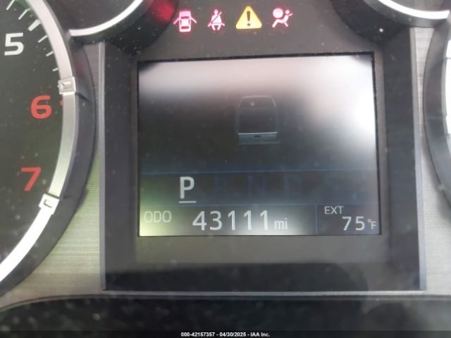 5TFUY5F10HX677527 Toyota Tundra Trd Pro 5.7l V8