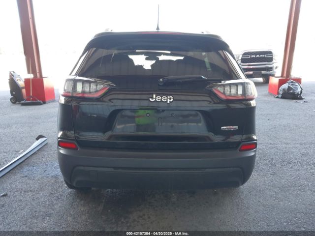 1C4PJLCB1KD444428 Jeep Cherokee Latitude Fwd