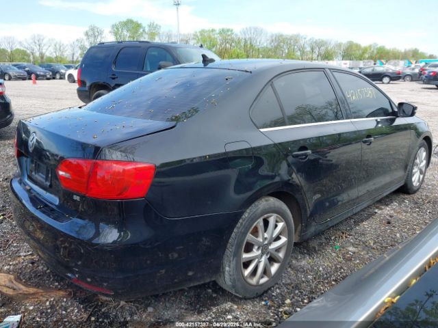 3VWD07AJ5EM444719 Volkswagen Jetta 1.8t Se