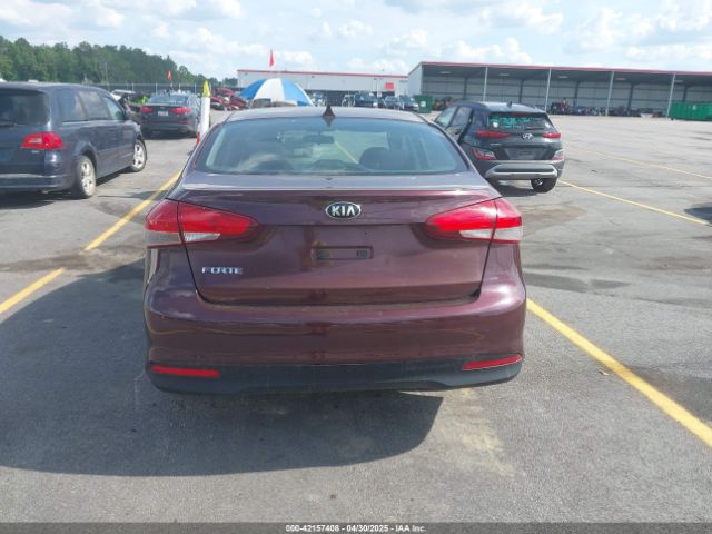 3KPFK4A79HE058991 KIA FORTE LX