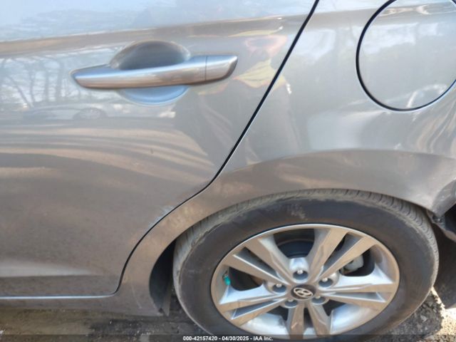 KMHD84LFXJU511559 Hyundai Elantra Value Edition