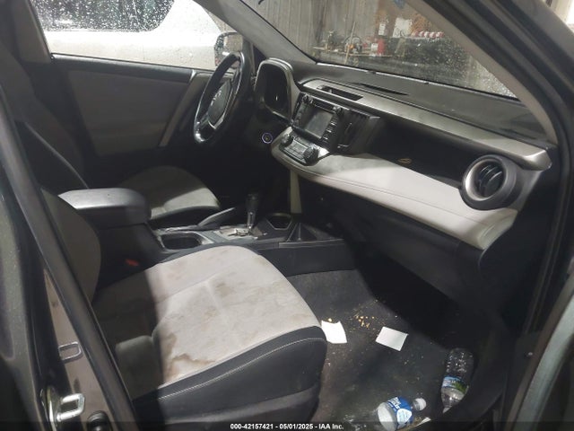 2T3RFREV8GW447051 Toyota Rav4 Xle