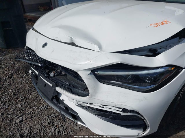 W1KMJ4HB6SF059099 Mercedes-Benz Cle 300 4matic