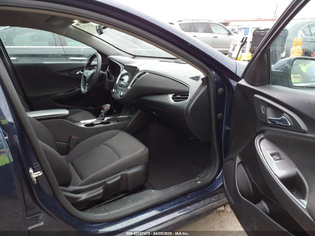 1G1ZD5ST7NF120035 Chevrolet Malibu Fwd Lt