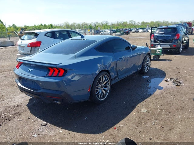 Ford Mustang Ecoboost Premium Fastback 2024 1FA6P8TH8R5140468 Image 4