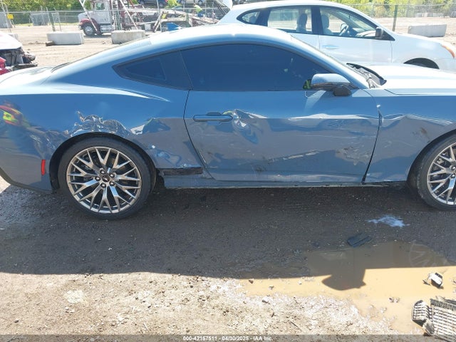 Ford Mustang Ecoboost Premium Fastback 2024 1FA6P8TH8R5140468 Image 6