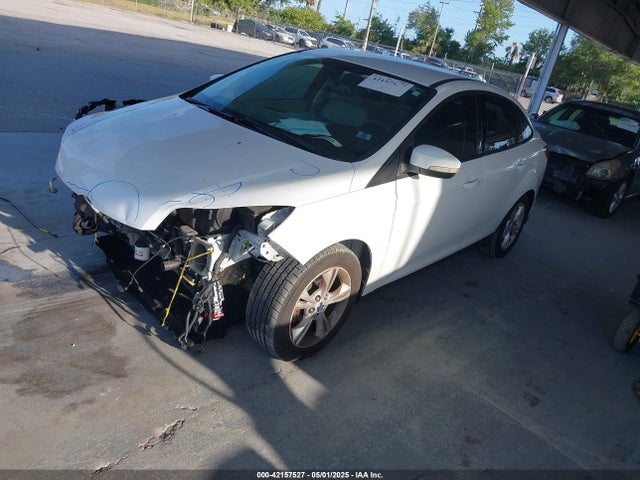1FADP3F26EL387639 Ford FOCUS SE