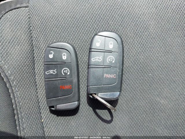 2C3CDXHG1HH562061 Dodge Charger Sxt Rwd