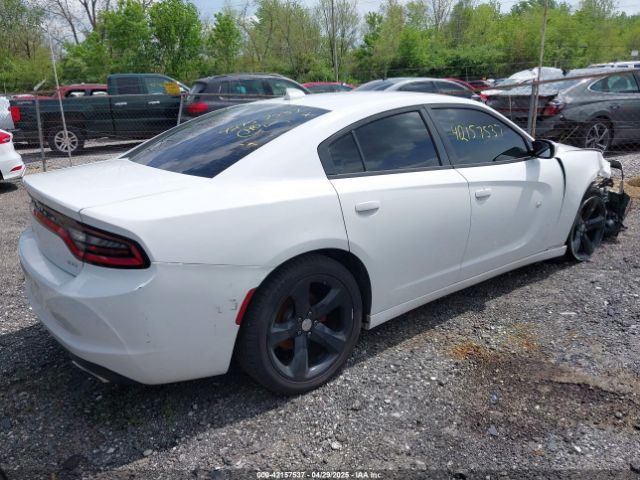 2C3CDXHG1HH562061 Dodge Charger Sxt Rwd