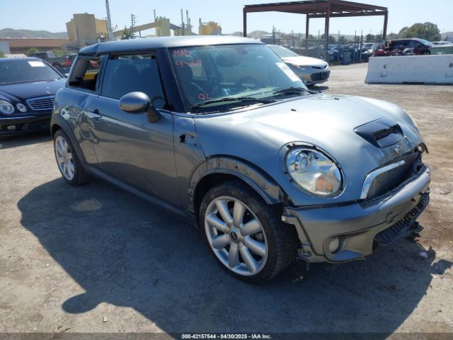 2007 MINI COOPER S WMWMF73597TL86892 Photo 0
