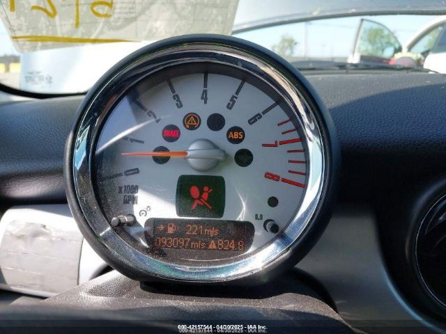 2007 MINI COOPER S WMWMF73597TL86892 Photo 6