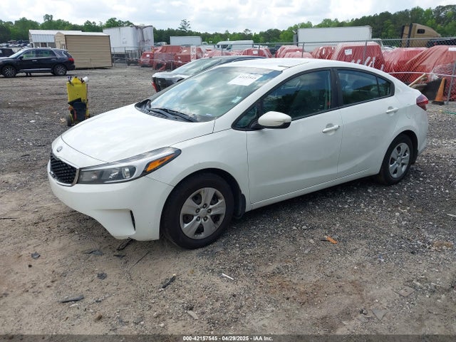 3KPFK4A75JE206382 KIA FORTE LX