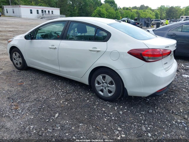 3KPFK4A75JE206382 KIA FORTE LX