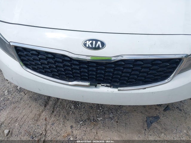 3KPFK4A75JE206382 KIA FORTE LX