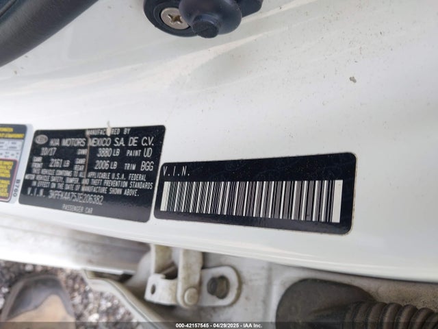 3KPFK4A75JE206382 KIA FORTE LX