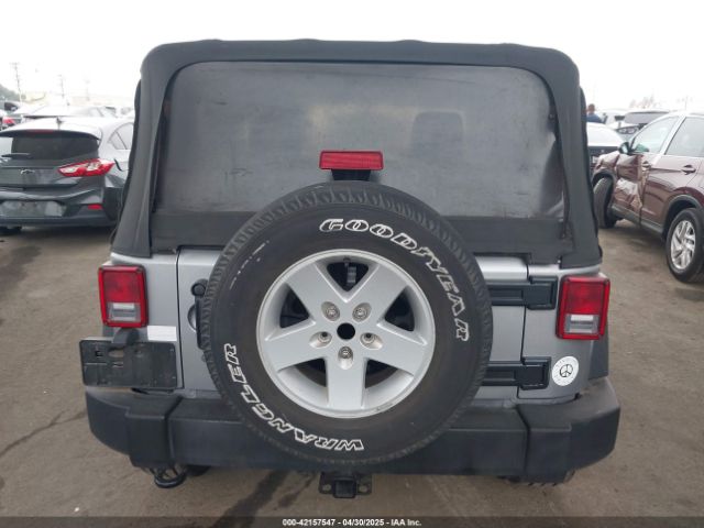 1C4AJWAG9JL924601 Jeep Wrangler Jk Sport S 4x4