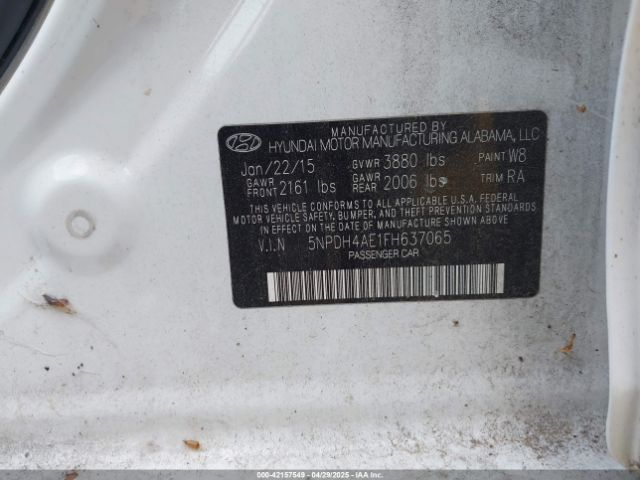 5NPDH4AE1FH637065 Hyundai ELANTRA SE