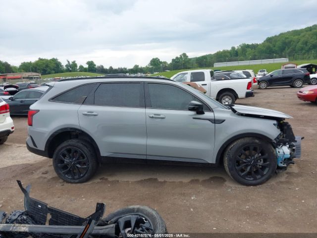 5XYRKDLF2NG119453 KIA SORENTO SX