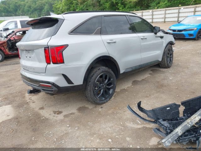 5XYRKDLF2NG119453 KIA SORENTO SX