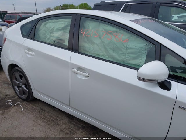 JTDKN3DU3F0419333 Toyota Prius Persona Series Special Edition