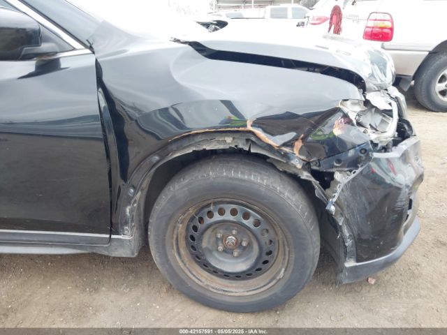 JN8AT2MT2HW135702 Nissan ROGUE S