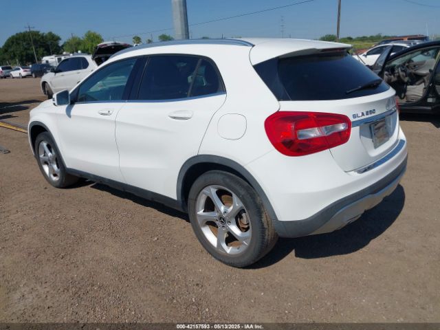 WDCTG4EB9KU013166 Mercedes-Benz GLA 250