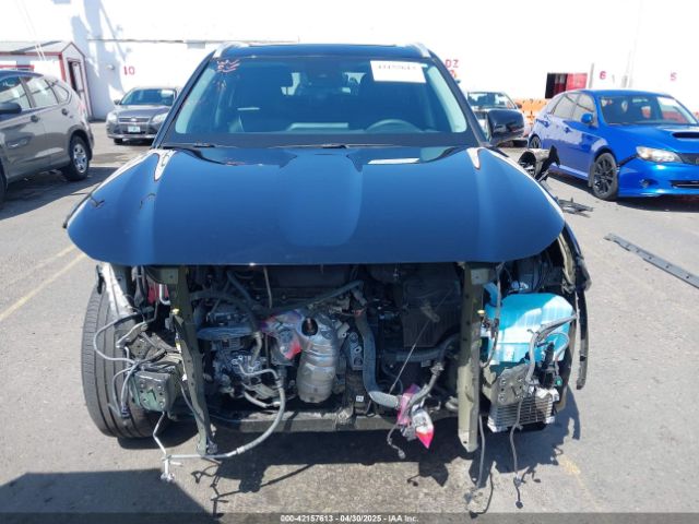5TDGZRBH2NS231580 Toyota Highlander Xle