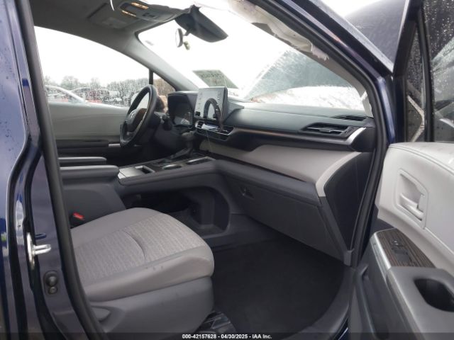 2021 TOYOTA SIENNA 5TDKRKEC8MS066277 Photo 4