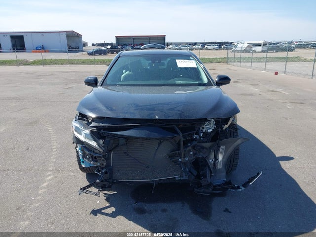 4T1B11HK1KU714938 Toyota CAMRY SE