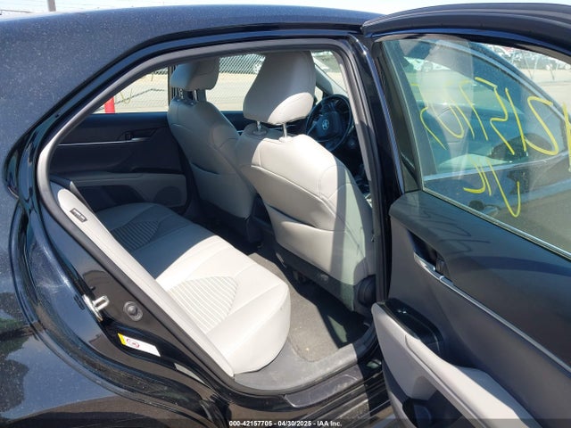 4T1B11HK1KU714938 Toyota CAMRY SE