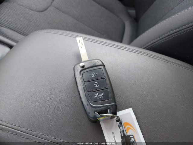 5NMS2CAD3LH147634 Hyundai Santa Fe Se