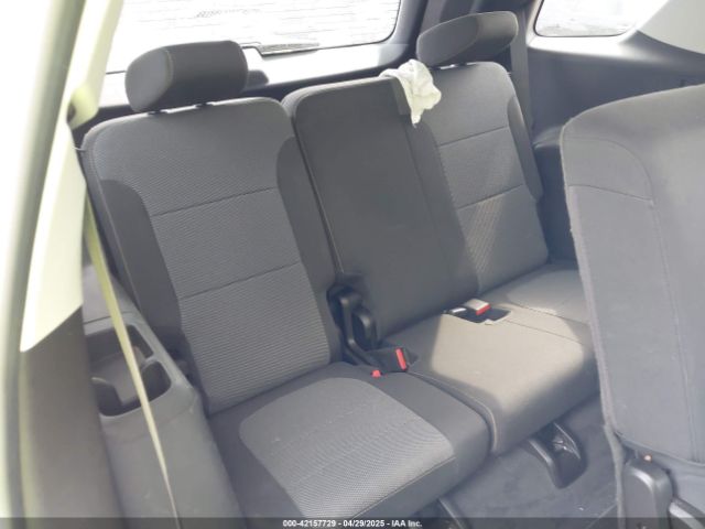 1GNEVFKW7LJ121240 Chevrolet Traverse Awd Ls