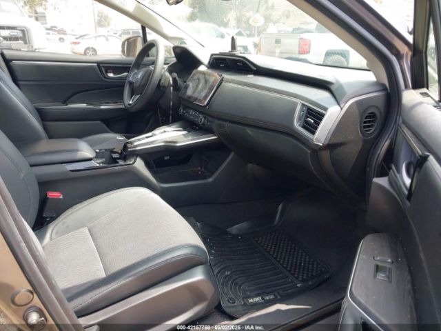 JHMZC5F12JC013732 Honda CLARITY PLUG-IN HYBRID
