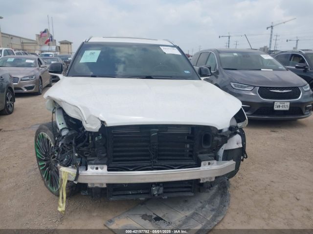 5LM5J9XC6PGL07660 Lincoln Aviator Black Label
