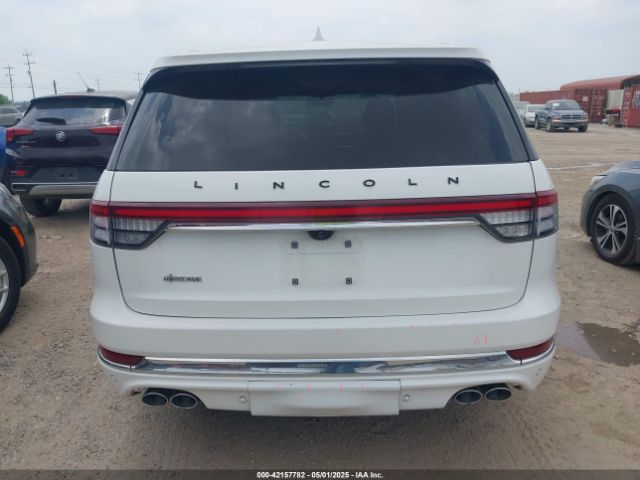5LM5J9XC6PGL07660 Lincoln Aviator Black Label