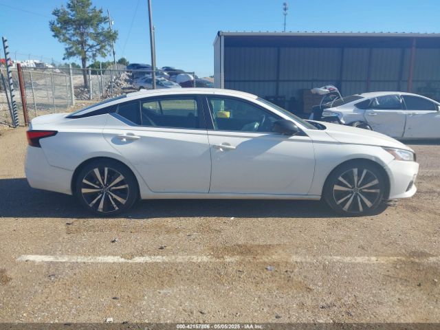 1N4BL4CV3KN309911 Nissan Altima 2.5 Sr