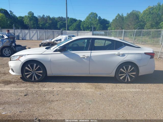 1N4BL4CV3KN309911 Nissan Altima 2.5 Sr