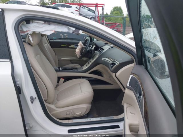 3LN6L2G94GR633849 Lincoln MKZ