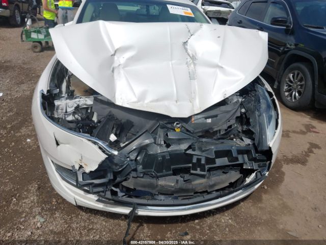 3LN6L2G94GR633849 Lincoln MKZ