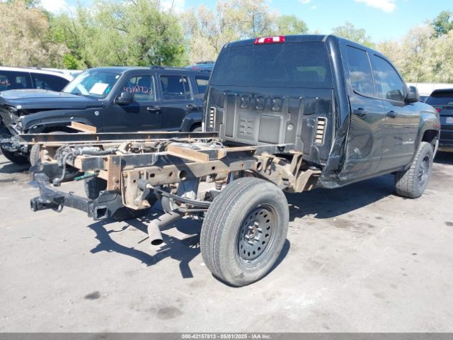 2018 CHEVROLET SILVERADO 1500 1GCVKREC1JZ319640 Photo 3