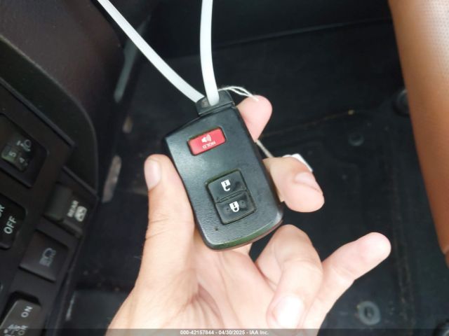 5TFGY5F14LX258361 Toyota Tundra 1794 Edition