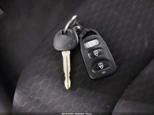 5NPD84LF5LH627804 Hyundai ELANTRA SEL