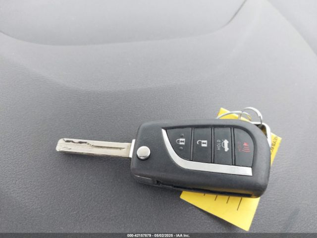 5YFEPRAE6LP045048 Toyota COROLLA LE
