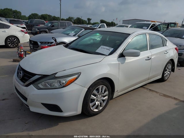1N4AL3AP6HN355493 Nissan Altima 2.5 S