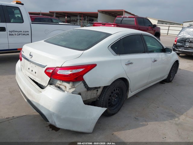 1N4AL3AP6HN355493 Nissan Altima 2.5 S