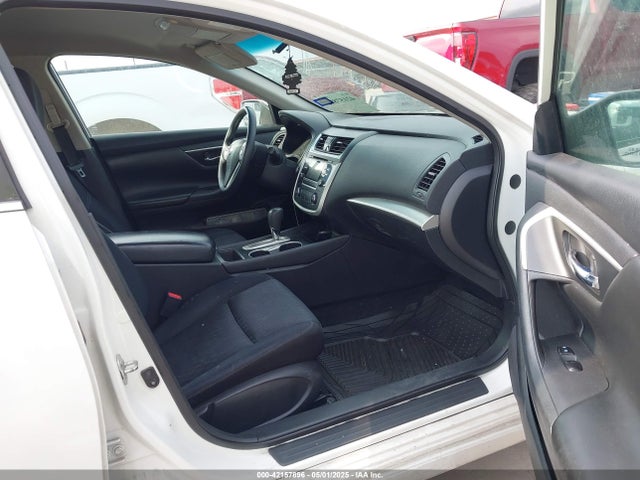 1N4AL3AP6HN355493 Nissan Altima 2.5 S