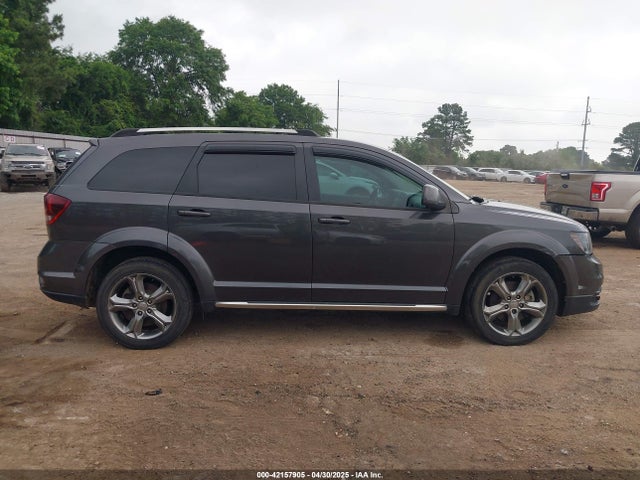 3C4PDCGB5HT560431 Dodge Journey Crossroad Plus