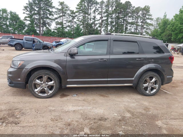 3C4PDCGB5HT560431 Dodge Journey Crossroad Plus